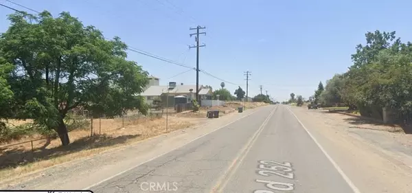 Porterville, CA 93257,1290 S PLANO