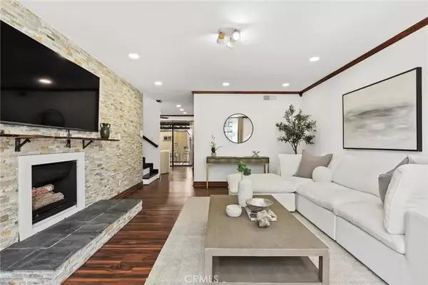 Torrance, CA 90503,3520 Maricopa Street #5