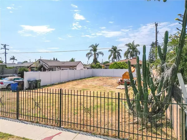 Compton, CA 90222,0 W 134th