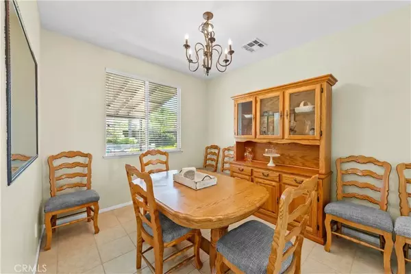 Murrieta, CA 92562,37945 Sawleaf Place