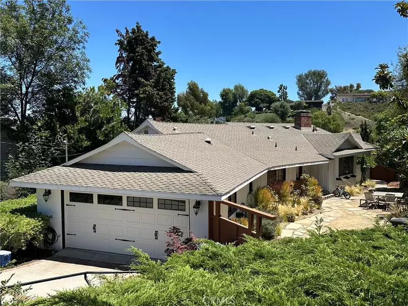 27620 Eastvale Road, Palos Verdes Peninsula, CA 90274