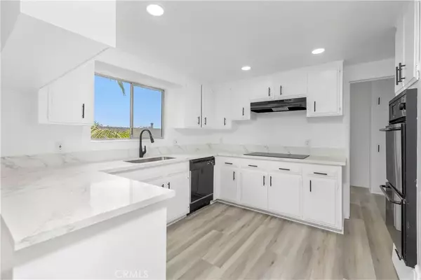 San Pedro, CA 90731,935 W 10th Street