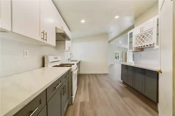 Torrance, CA 90501,24200 Walnut #73