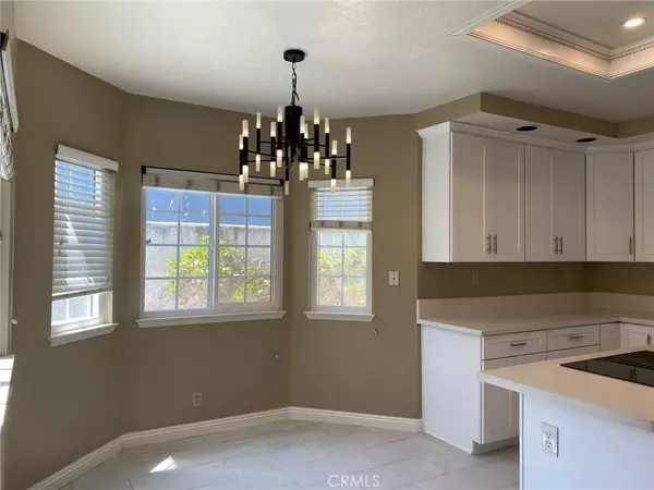 Torrance, CA 90503,2594 Dorset Drive
