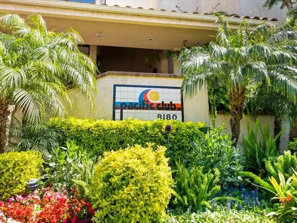 Playa Del Rey, CA 90293,8180 Manitoba Street #360