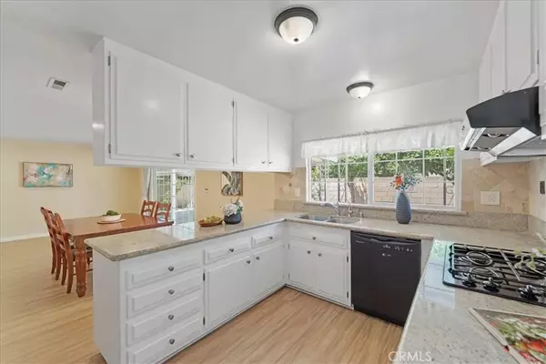 La Palma, CA 90623,7131 Caprice Cir
