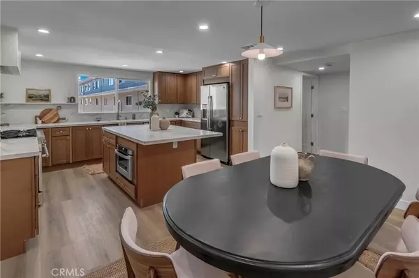 Marina Del Rey, CA 90292,13241 FIJI Way #C