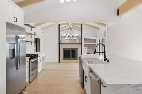 Palos Verdes Estates, CA 90274,1613 Espinosa Circle