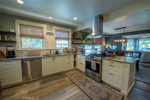 922 W 3rd Street, San Pedro, CA 90731