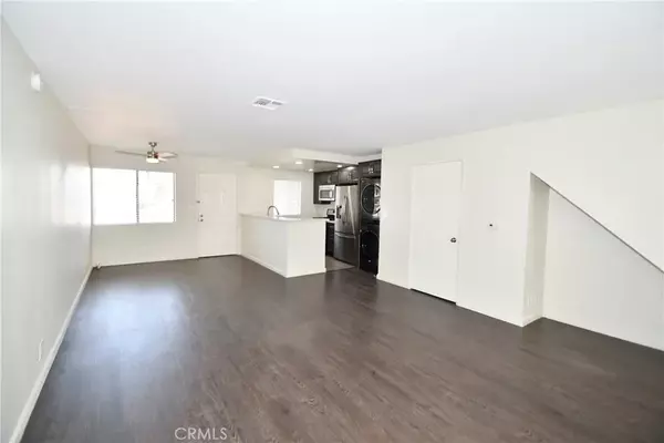 Los Angeles, CA 90066,11852 Washington Place #6