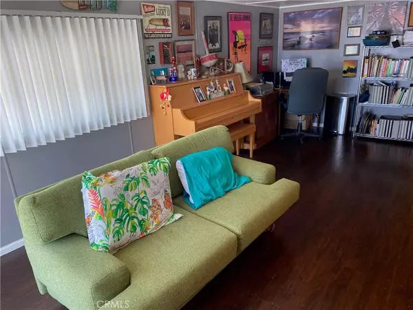 Torrance, CA 90504,18801 Hawthorne #59