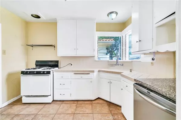 Redondo Beach, CA 90277,509 S Juanita Avenue