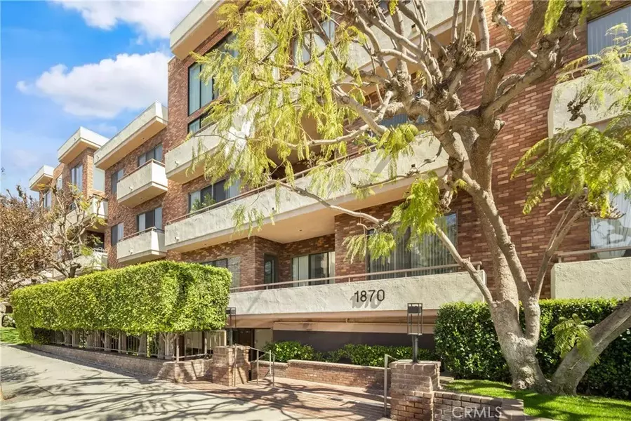 1870 Veteran Avenue #101, Los Angeles, CA 90025