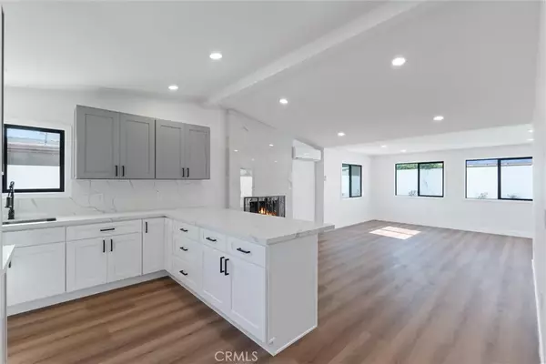 Garden Grove, CA 92841,8852 Blossom Avenue