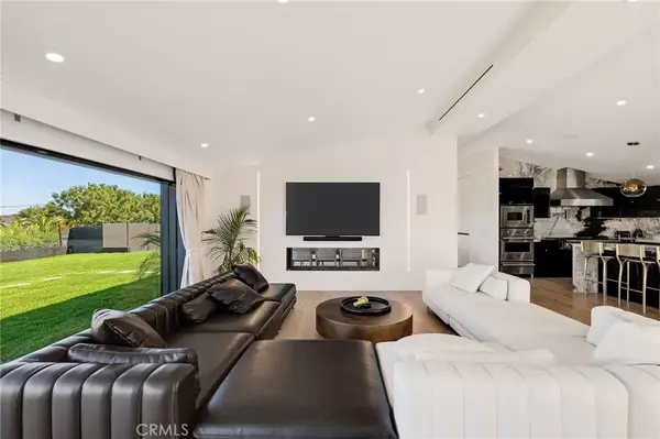 Rancho Palos Verdes, CA 90275,28056 Palos Verdes Dr E