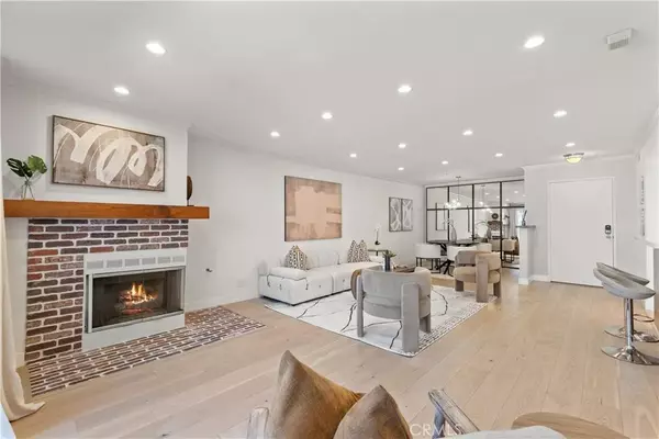 Los Angeles, CA 90025,1616 Granville Avenue #202