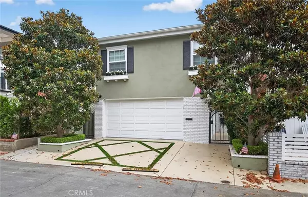 Manhattan Beach, CA 90266,456 30th Street