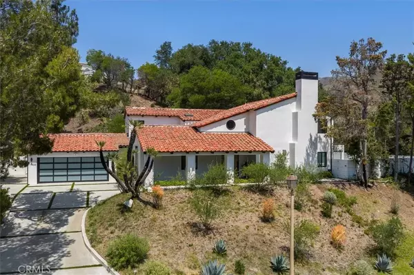 17433 Camino De Yatasto, Pacific Palisades, CA 90272