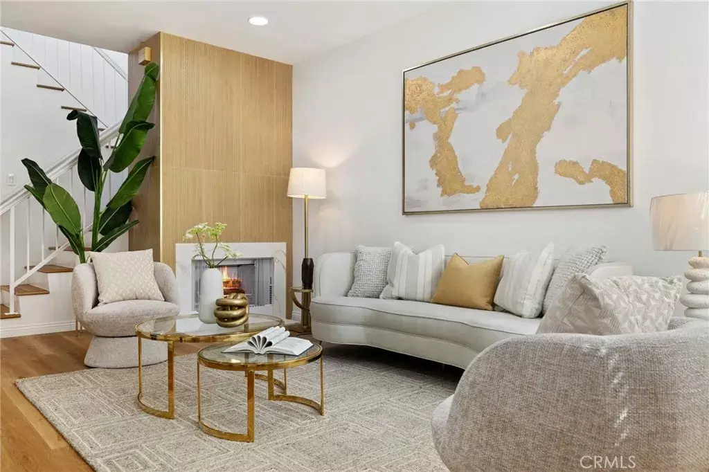 Temple City, CA 91780,6152 Rosemead Boulevard #C