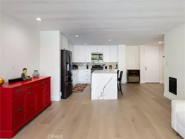Rancho Palos Verdes, CA 90275,6526 Ocean Crest Drive