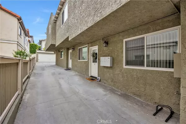 Redondo Beach, CA 90278,1816 Speyer Lane