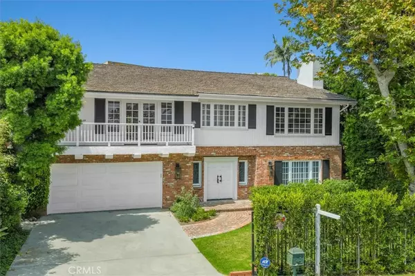 17481 Tramonto Drive, Pacific Palisades, CA 90272