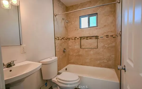 Los Angeles, CA 90002,827 E 103rd Place