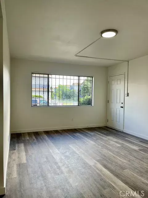 Carson, CA 90745,14 Camelback Avenue North