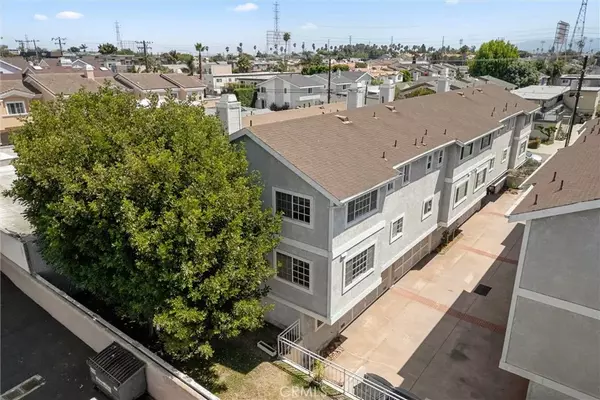 Redondo Beach, CA 90278,2609 Vanderbilt Lane #4