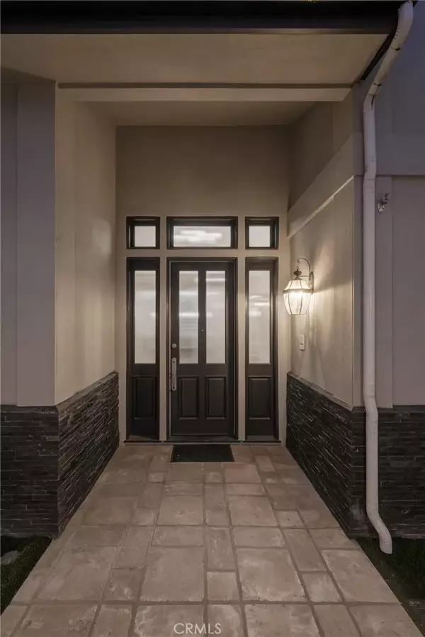 Manhattan Beach, CA 90266,201 Haley Way