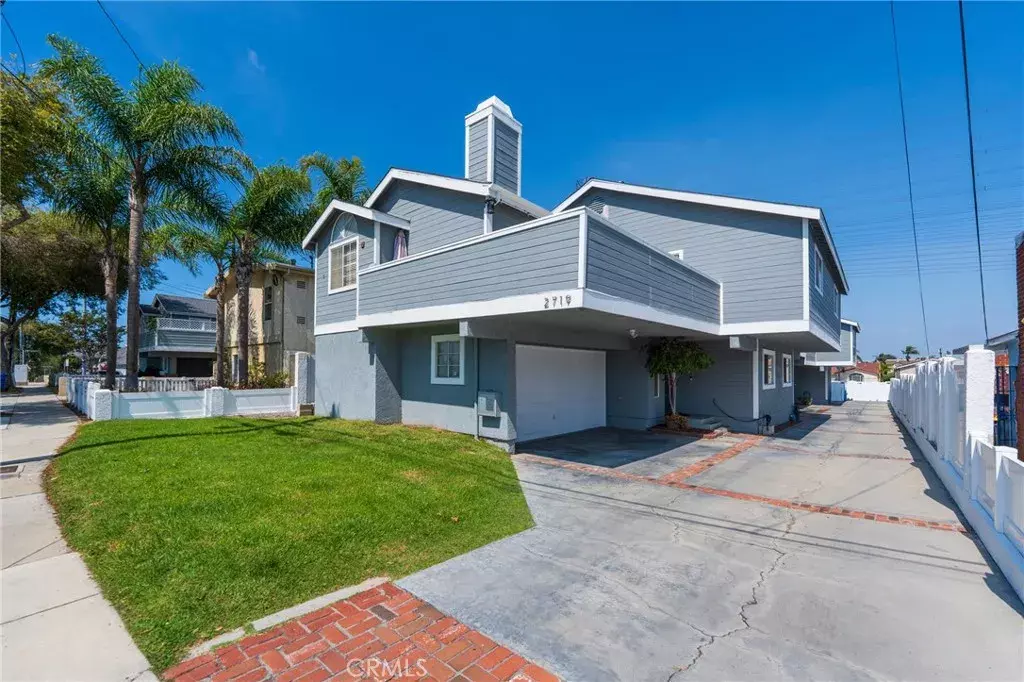 Redondo Beach, CA 90278,2719 Grant Avenue #C