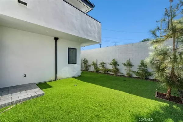 Torrance, CA 90505,25628 Rolling Hills Way