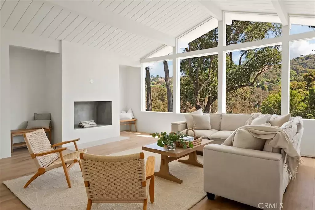 Palos Verdes Estates, CA 90274,2709 Via Capay