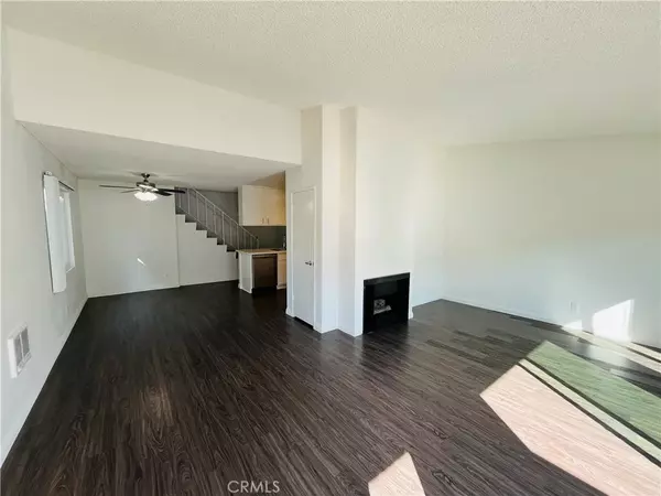 Lomita, CA 90717,25018 Eshelman Avenue #21