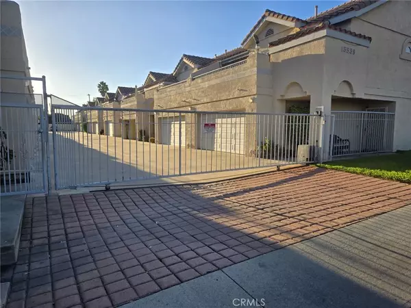 Bellflower, CA 90706,15539 Woodruff Avenue #17