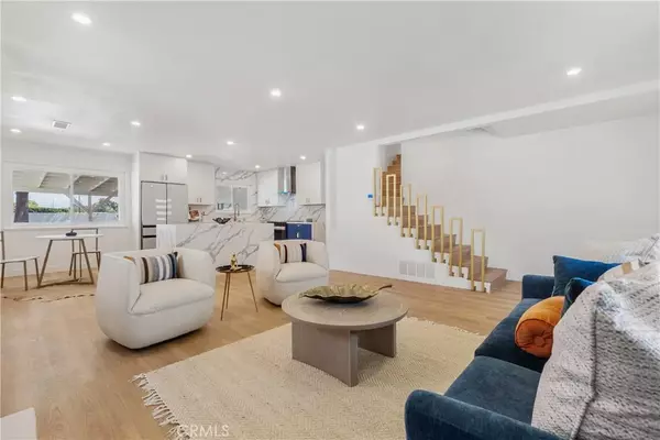 Torrance, CA 90501,23914 Walnut Street