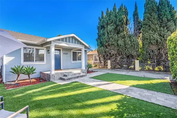 Los Angeles, CA 90047,1727 W 59th Place