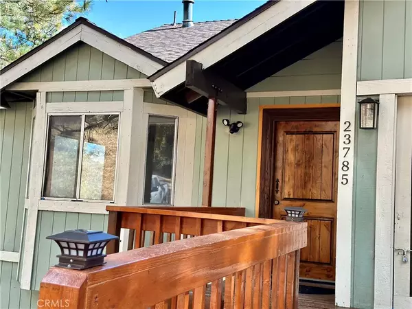 Crestline, CA 92325,23785 Zurich Drive