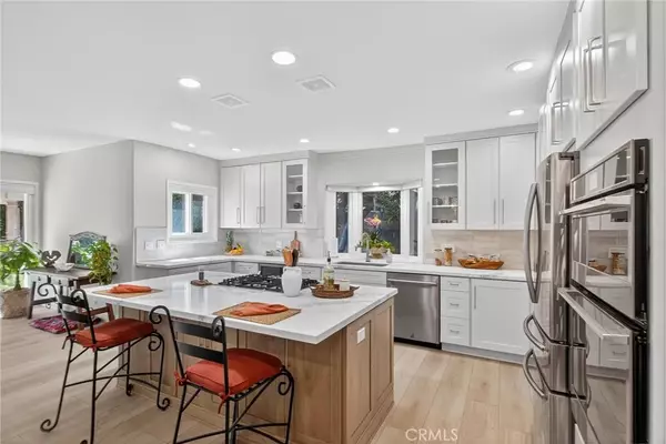 Inglewood, CA 90304,5533 W W 118TH Place West