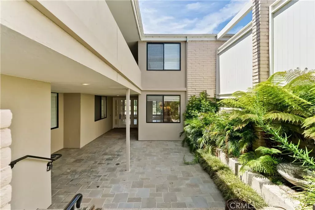 Newport Beach, CA 92660,1117 Granville Drive