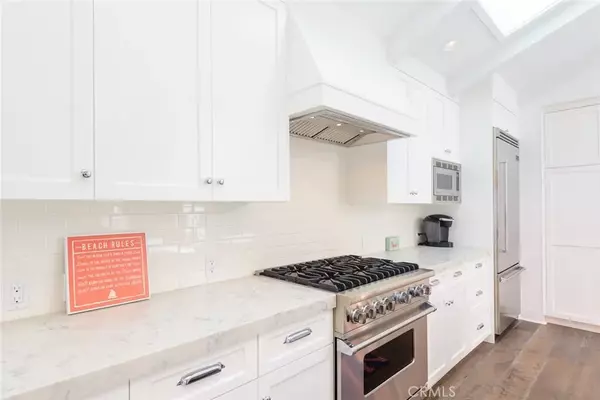 Manhattan Beach, CA 90266,524 13th Street
