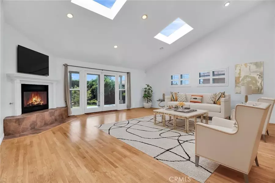 4114 Artesia Boulevard, Torrance, CA 90504