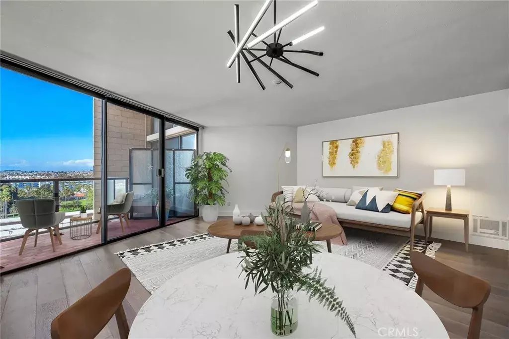 Redondo Beach, CA 90277,531 Esplanade #903