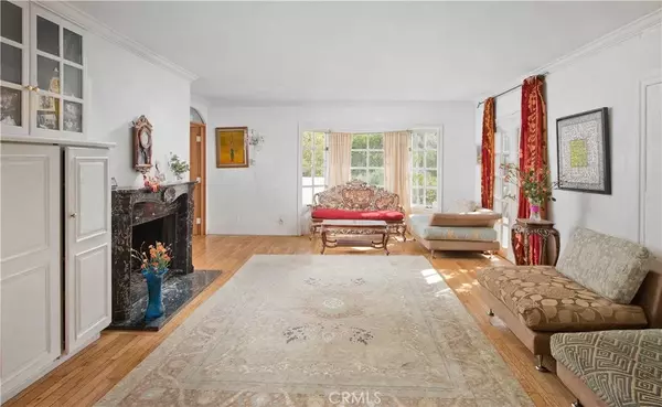 Santa Monica, CA 90402,507 W Rustic Rd.