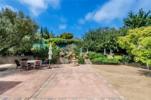 Rancho Palos Verdes, CA 90275,1 Thyme
