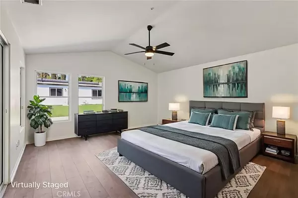 Woodland Hills, CA 91367,6233 Penfield Avenue