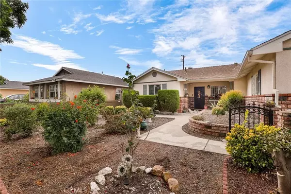 3471 Knoxville Avenue, Long Beach, CA 90808