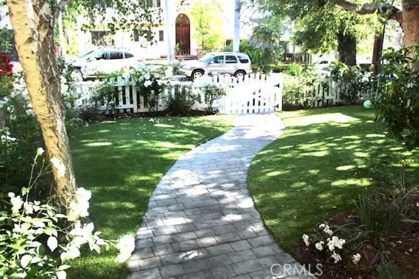 Manhattan Beach, CA 90266,579 35th Street