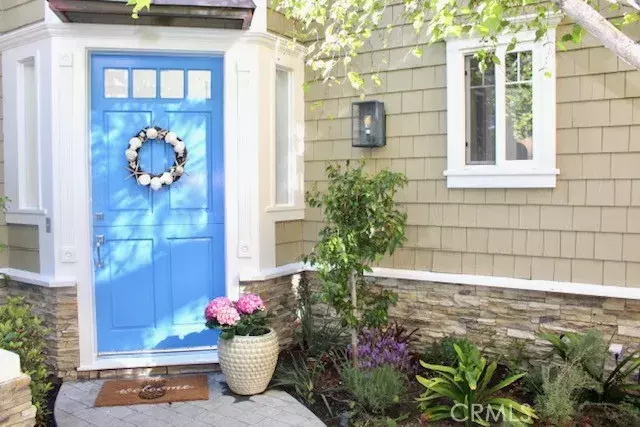 Manhattan Beach, CA 90266,579 35th Street