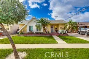 Lakewood, CA 90715,20833 Verne Avenue
